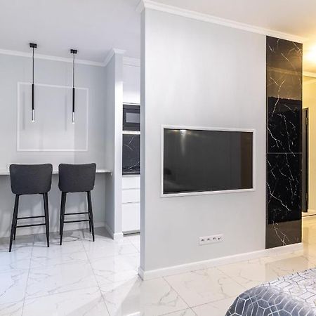 Apartament Luna, Piotrkowska 44 - Free Parking Łódź Extérieur photo